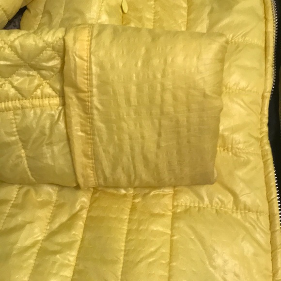 Urban Renewal bright yellow lightweight jacket. - Picture 2 of 3
